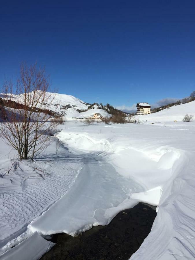 Duplex De Standing, Chalets Des Rennes, Vars Vars  Bagian luar foto
